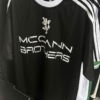 市场上装-T恤-电商T恤