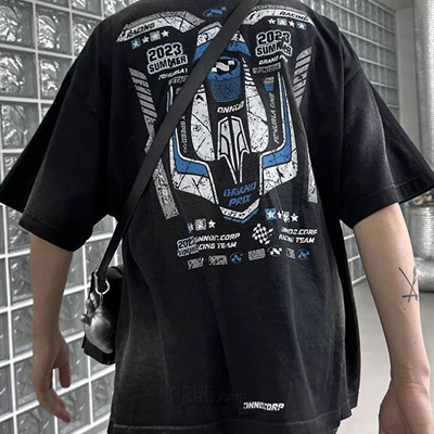 市场上装-T恤-电商T恤