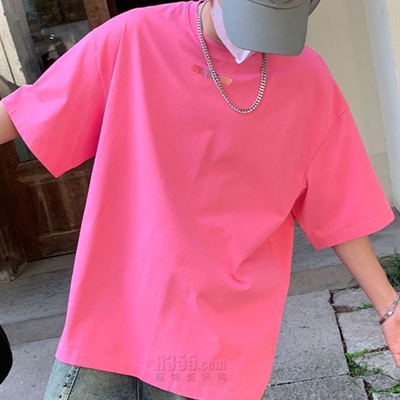 市场上装-T恤-电商T恤