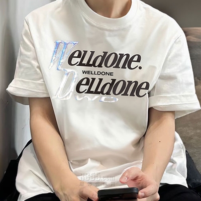 市场上装-T恤-电商T恤