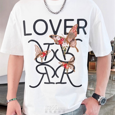 市场上装-T恤-欧货T恤