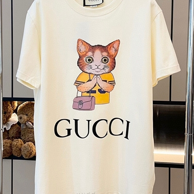 市场上装-T恤-欧货T恤