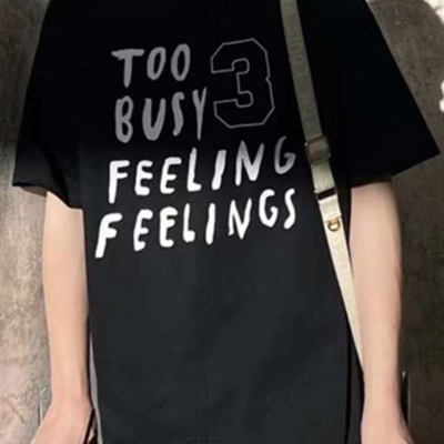 市场上装-T恤-电商T恤