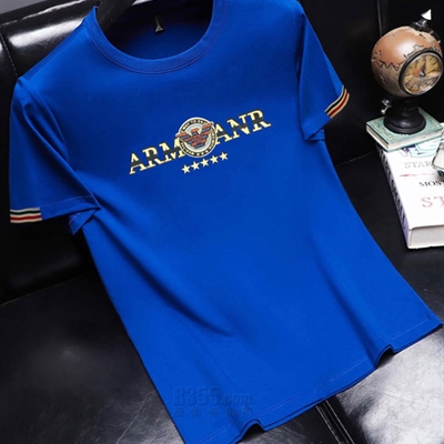 市场上装-T恤-欧货T恤