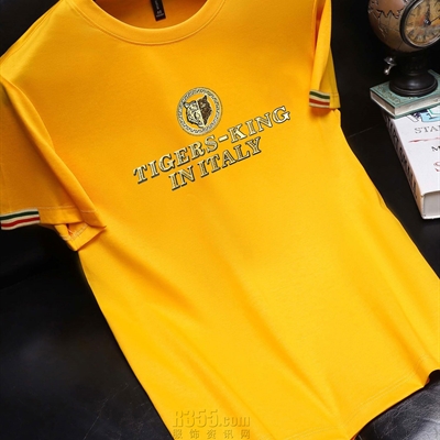 市场上装-T恤-欧货T恤