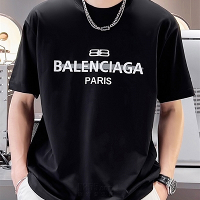 市场上装-T恤-欧货T恤