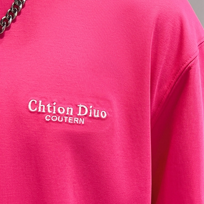 市场上装-T恤-欧货T恤