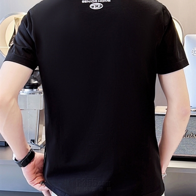 市场上装-T恤-欧货T恤