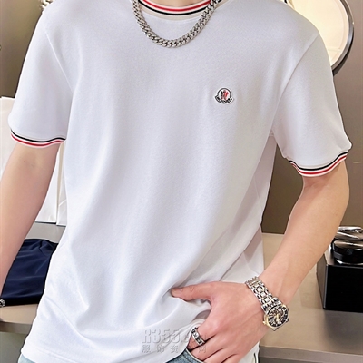 市场上装-T恤-欧货T恤