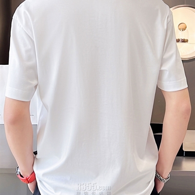 市场上装-T恤-欧货T恤