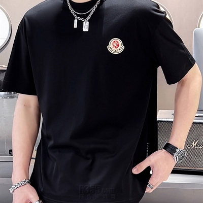 市场上装-T恤-欧货T恤