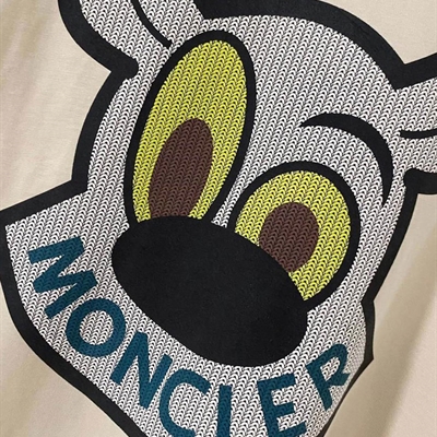 市场上装-T恤-欧货T恤