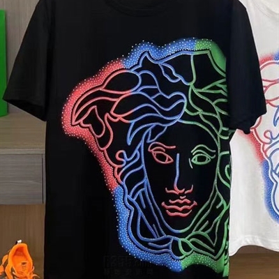 市场上装-T恤-欧货T恤