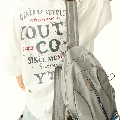 市场上装-T恤-电商T恤