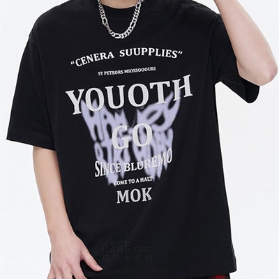 市场上装-T恤-电商T恤