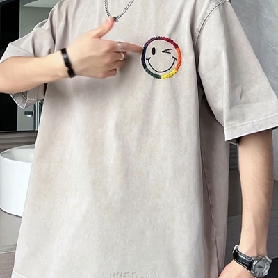 市场上装-T恤-休闲T恤