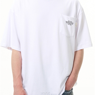 市场上装-T恤-电商T恤