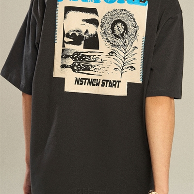 市场上装-T恤-电商T恤