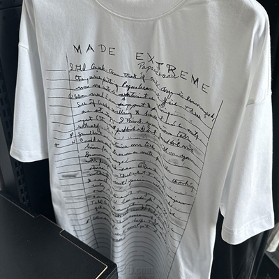 市场上装-T恤-电商T恤