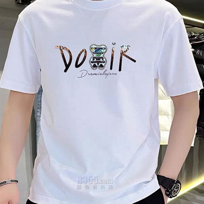 市场上装-T恤-欧货T恤