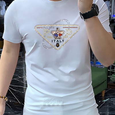 市场上装-T恤-欧货T恤