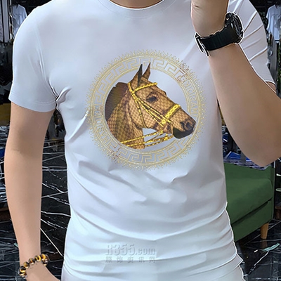 市场上装-T恤-欧货T恤