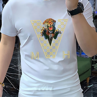 市场上装-T恤-欧货T恤