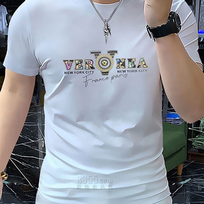 市场上装-T恤-欧货T恤