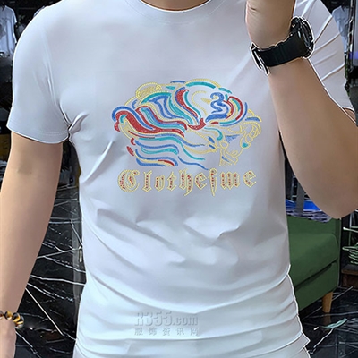 市场上装-T恤-欧货T恤