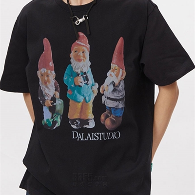 市场上装-T恤-电商T恤