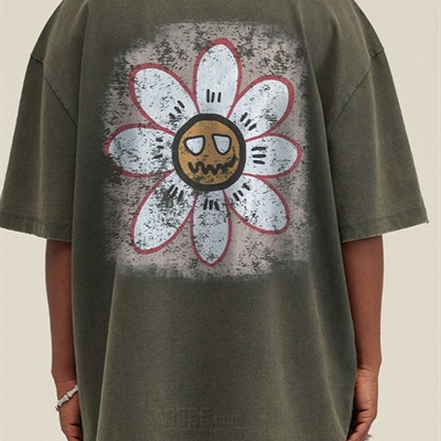 市场上装-T恤-电商T恤