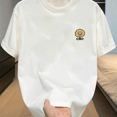 市场上装-T恤-电商T恤