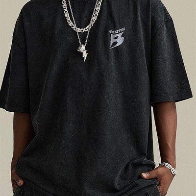 市场上装-T恤-电商T恤