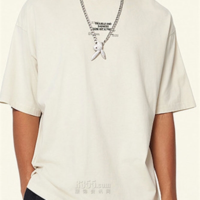 市场上装-T恤-电商T恤