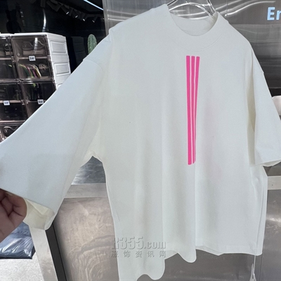 市场上装-T恤-休闲T恤