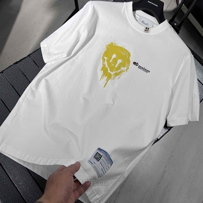 市场上装-T恤-欧货T恤