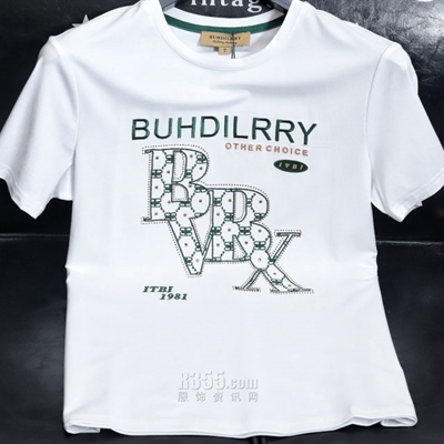 市场上装-T恤-欧货T恤