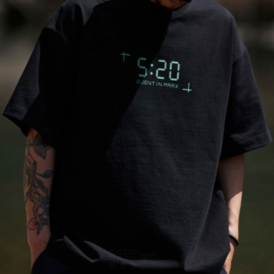 市场上装-T恤-休闲T恤