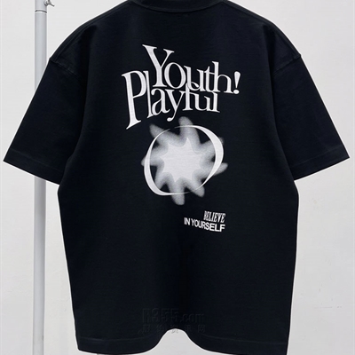 市场上装-T恤-休闲T恤