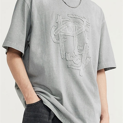 市场上装-T恤-电商T恤