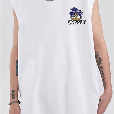 市场上装-T恤-电商T恤