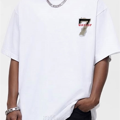 市场上装-T恤-电商T恤