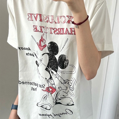 市场上装-T恤-电商T恤