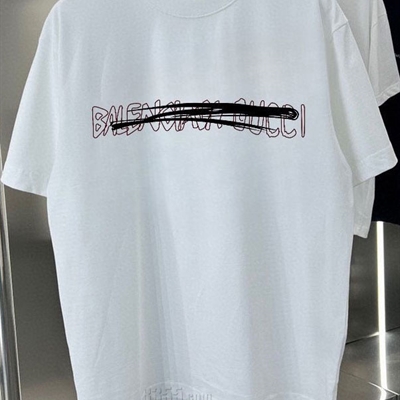 市场上装-T恤-欧货T恤