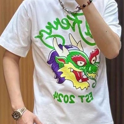 市场上装-T恤-欧货T恤