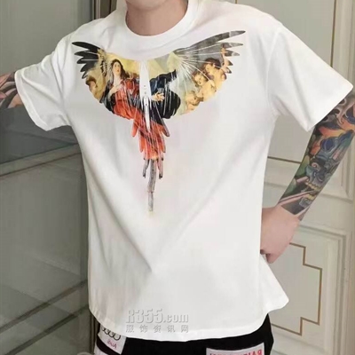 市场上装-T恤-欧货T恤