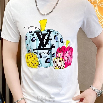 市场上装-T恤-欧货T恤