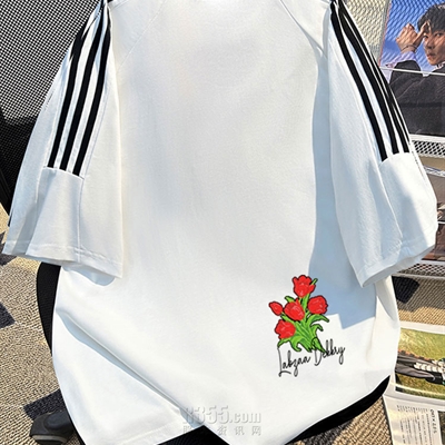 市场上装-T恤-电商T恤