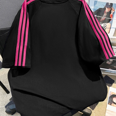 市场上装-T恤-电商T恤