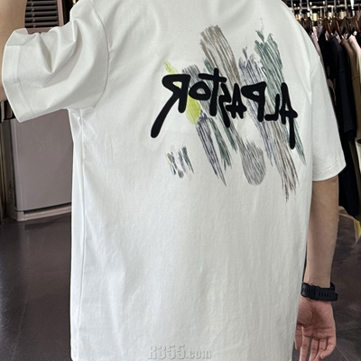 市场上装-T恤-休闲T恤